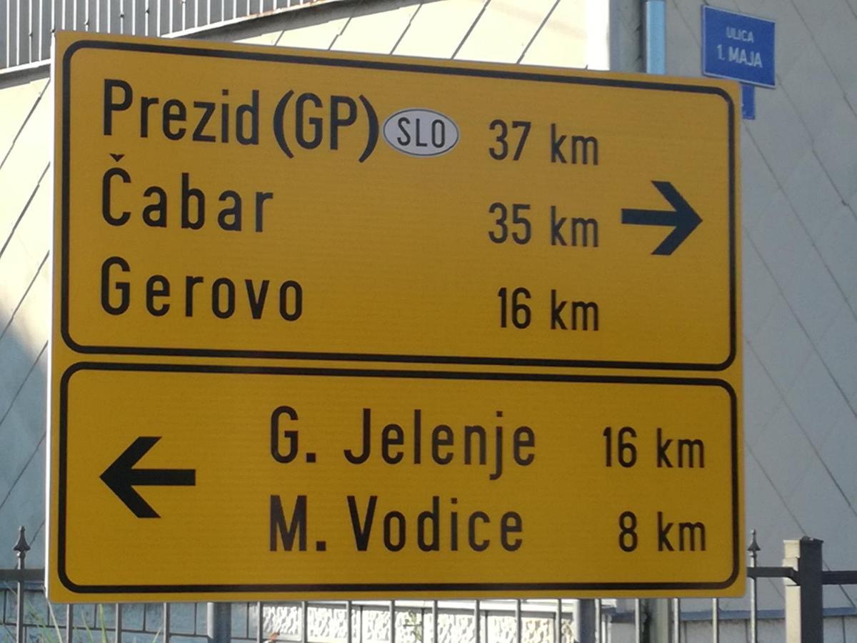 Ferienwohnung Kuca Za Odmor "Jasna" Crni Lug Exterior foto