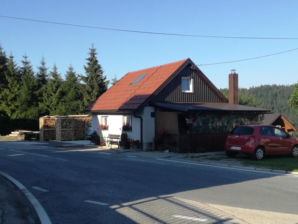 Ferienwohnung Kuca Za Odmor "Jasna" Crni Lug Exterior foto